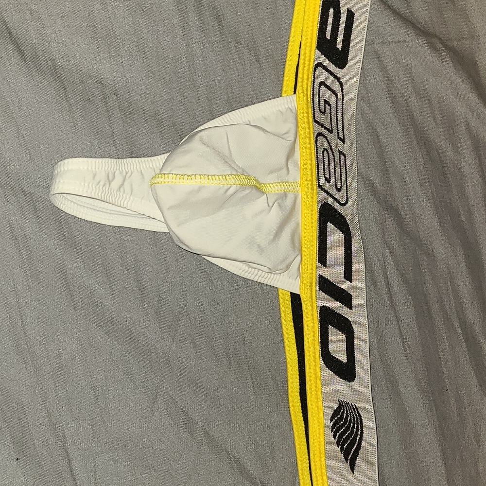 Mens thong